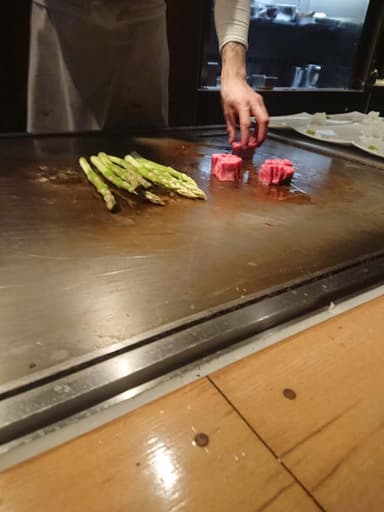 鉄板焼き　天