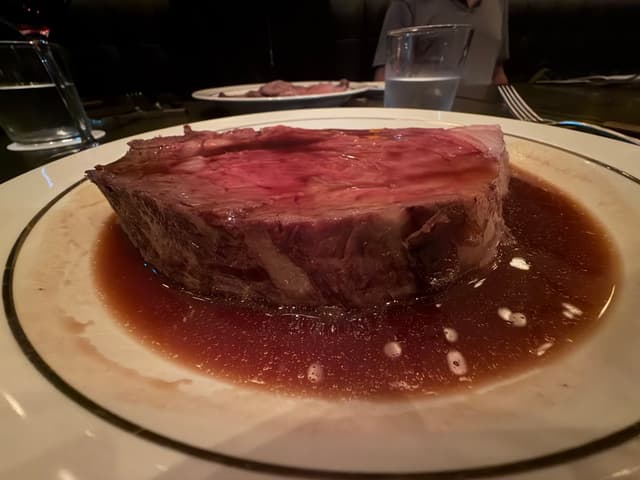 Lawry's The Prime Rib